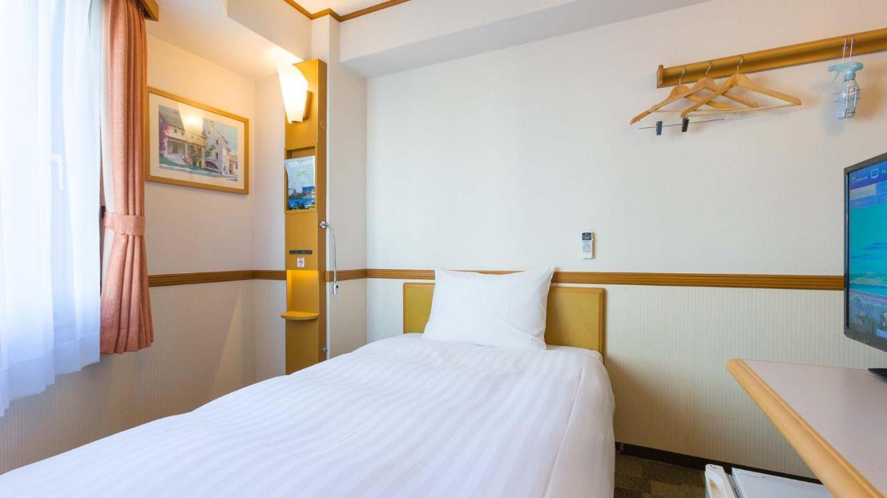 Toyoko Inn Hokkaido Kushiro Juji-Gai Eksteriør bilde