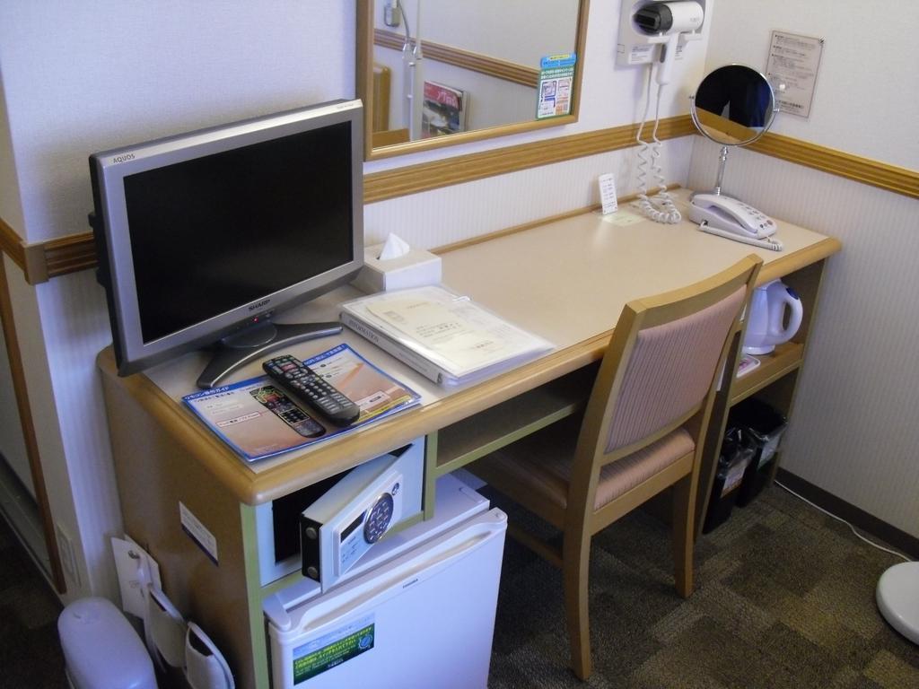 Toyoko Inn Hokkaido Kushiro Juji-Gai Eksteriør bilde